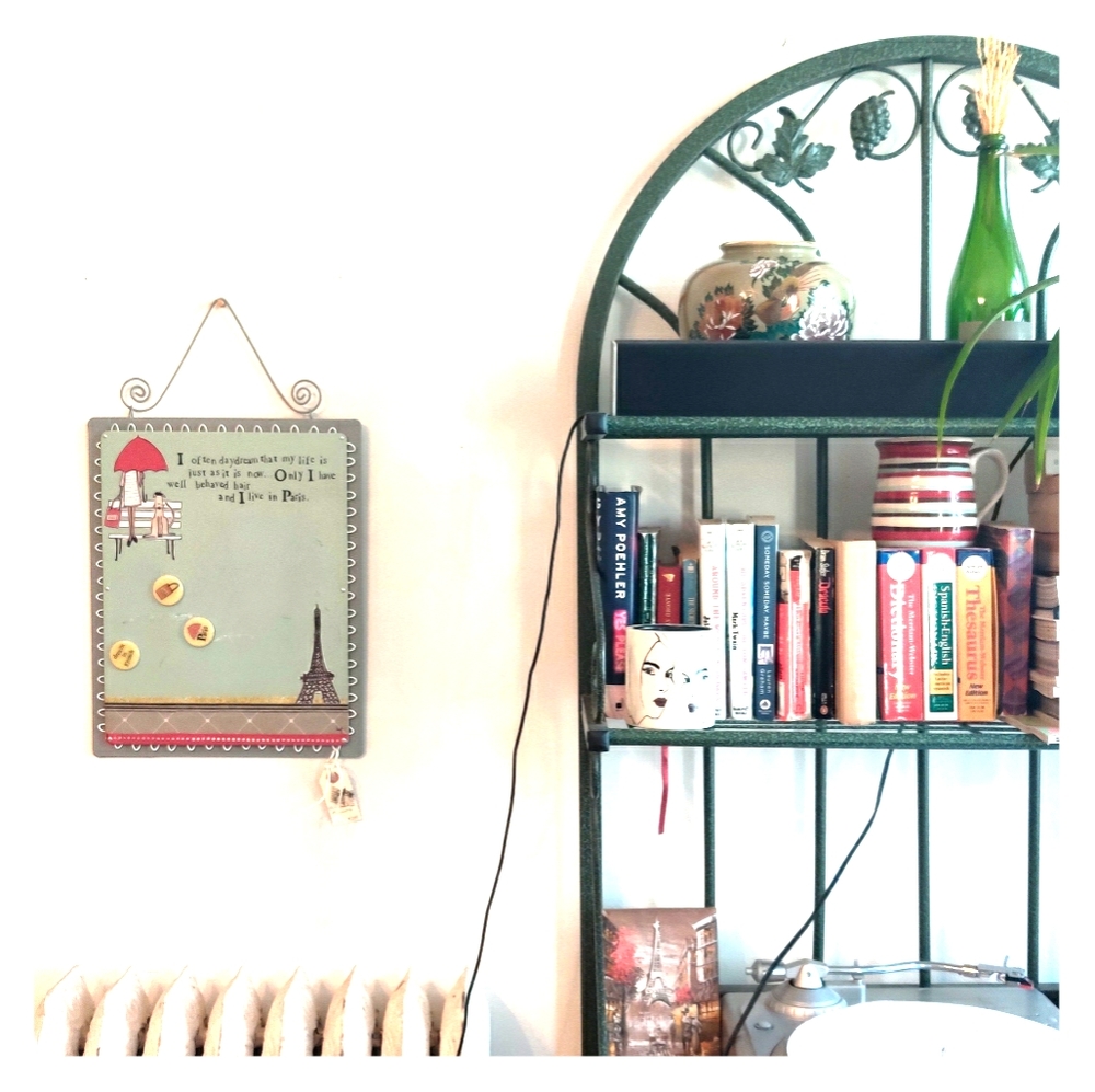 French Magnet Board